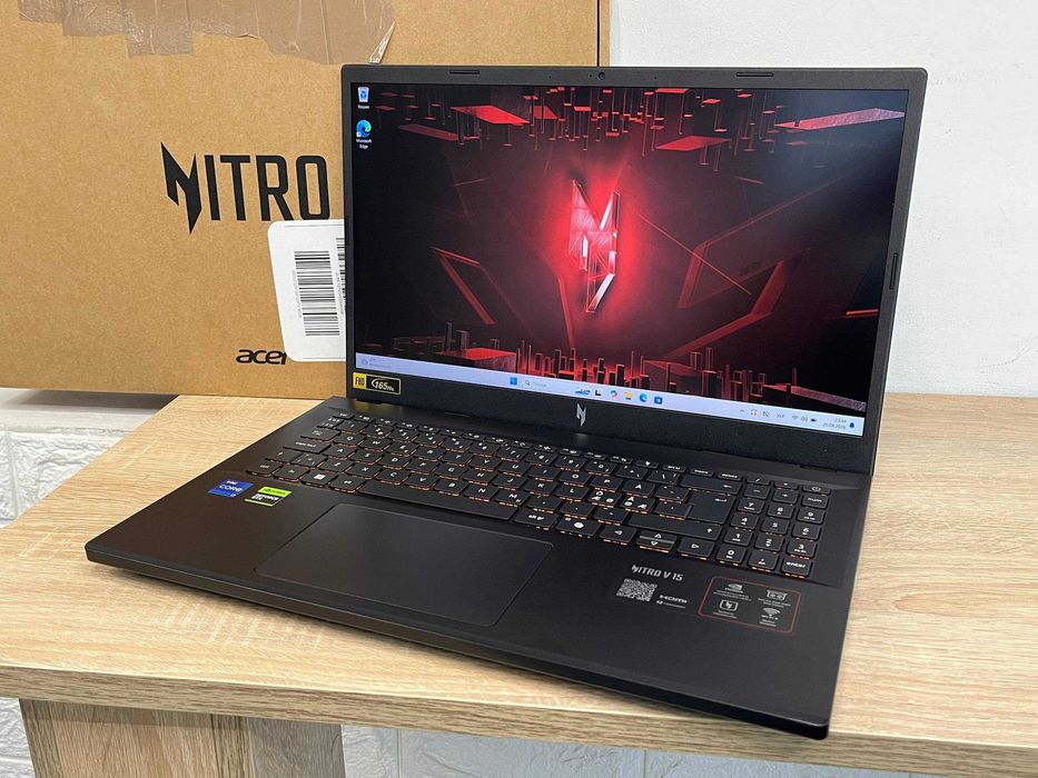 Ігровий ноутбук Acer Nitro V 15 ANV15-52 15.6" Full HD 165Hz Intel Core i7-13620H RTX 5050 8GB 16GB DDR4 SSD 1TB | Магазин | Гарантія