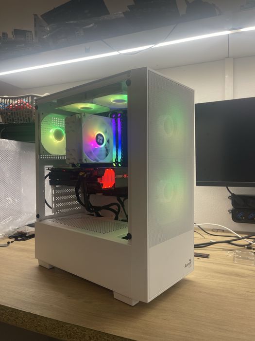 Pc gaming i7/16DDR4/RX6600XT