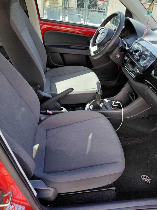 VW Volkswagen Up! 1.0 2014 | Apenas 57.663 km | AC | IPO até 03/2027