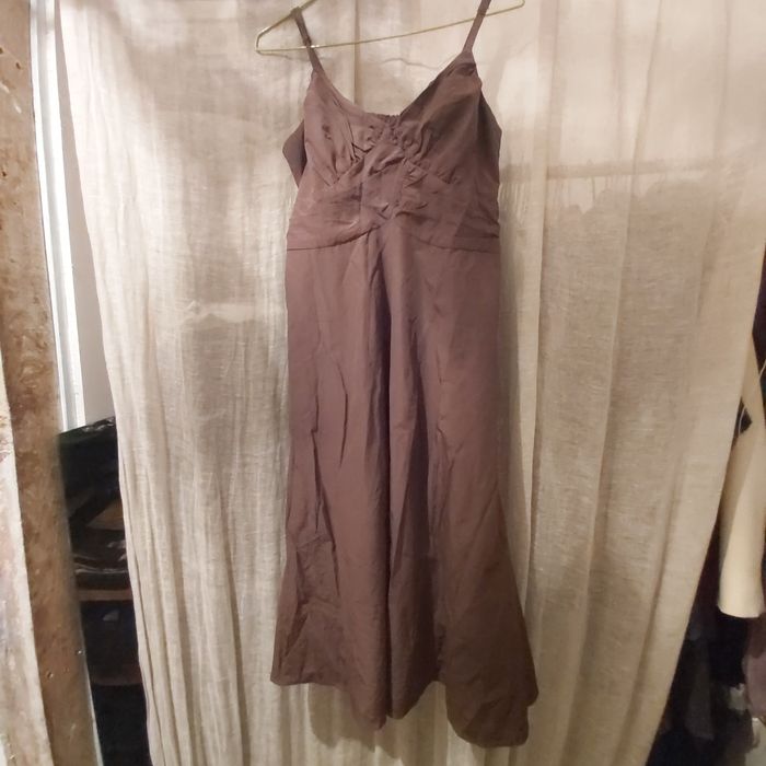 Sukienka reserved czekoladowa na wesele