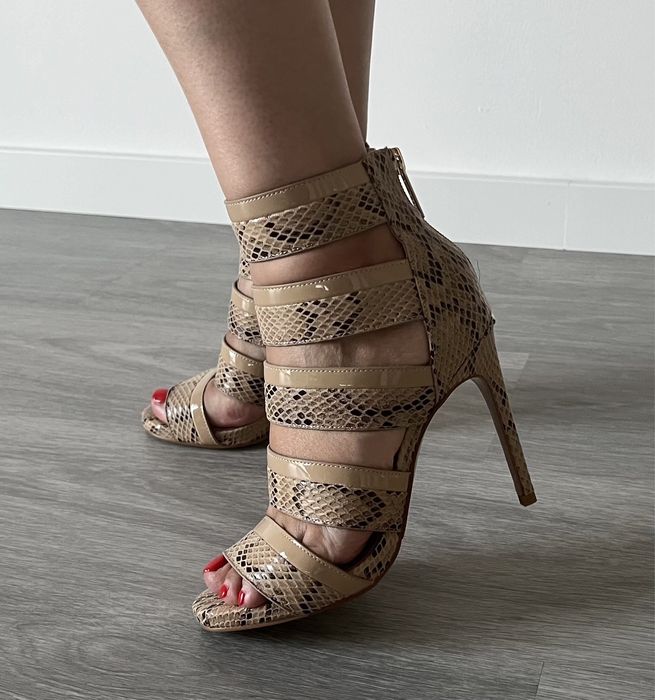 Sandálias Liu Jo, novas