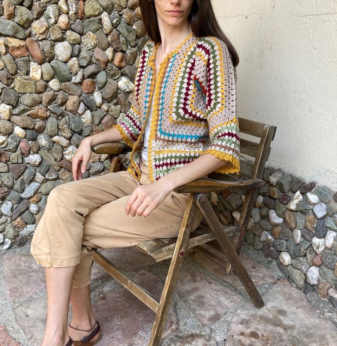Crochet cardigan Mulher  lã para mulher feito a mao/ ocre, verde