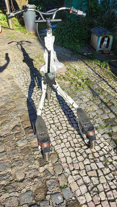 Trikke elétrica - Precisa de arranjo da bateria