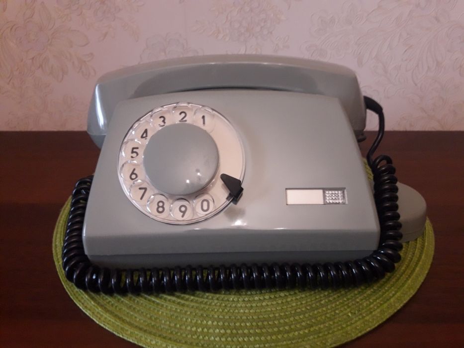 Телефонний стаціонарний апарат "Астр" Польша (ретро) новий.