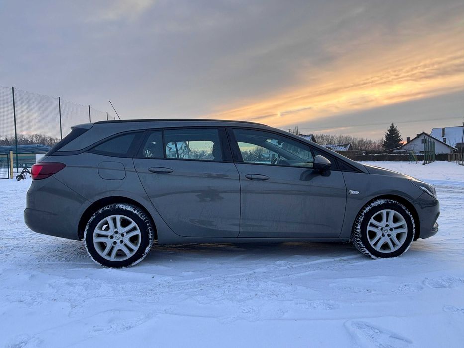 Sprzedam Opel Astar 1.6 CDTI