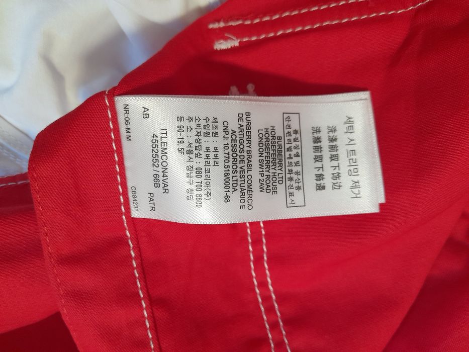 Оригинл Burberry ветровка на девочку хлопок как новая 6 лет( 110 см)