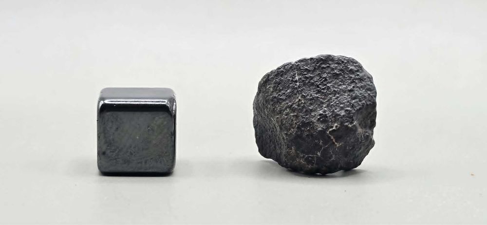 Meteoryt NWA 869  - 5,16g - chondryt L3-L6 + certyfikat