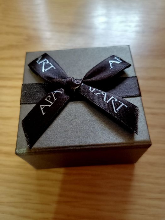 Kolczyki firmy Apart