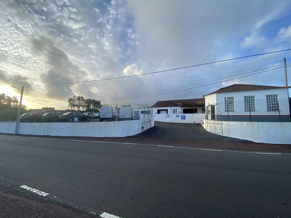 Oficina Automóvel/Armazém