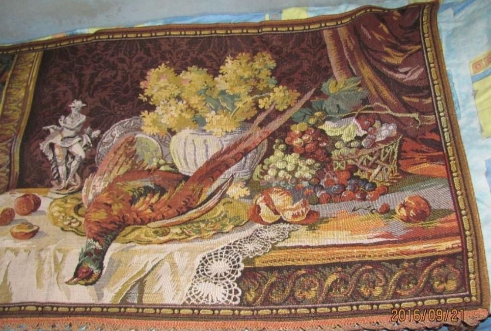 Дивандек Германия 235×125см, Индия 170×130см, панно на стену.