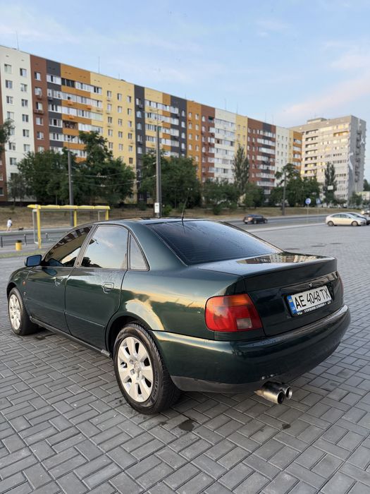 Продам авто Audi A4 (B5) 1996
