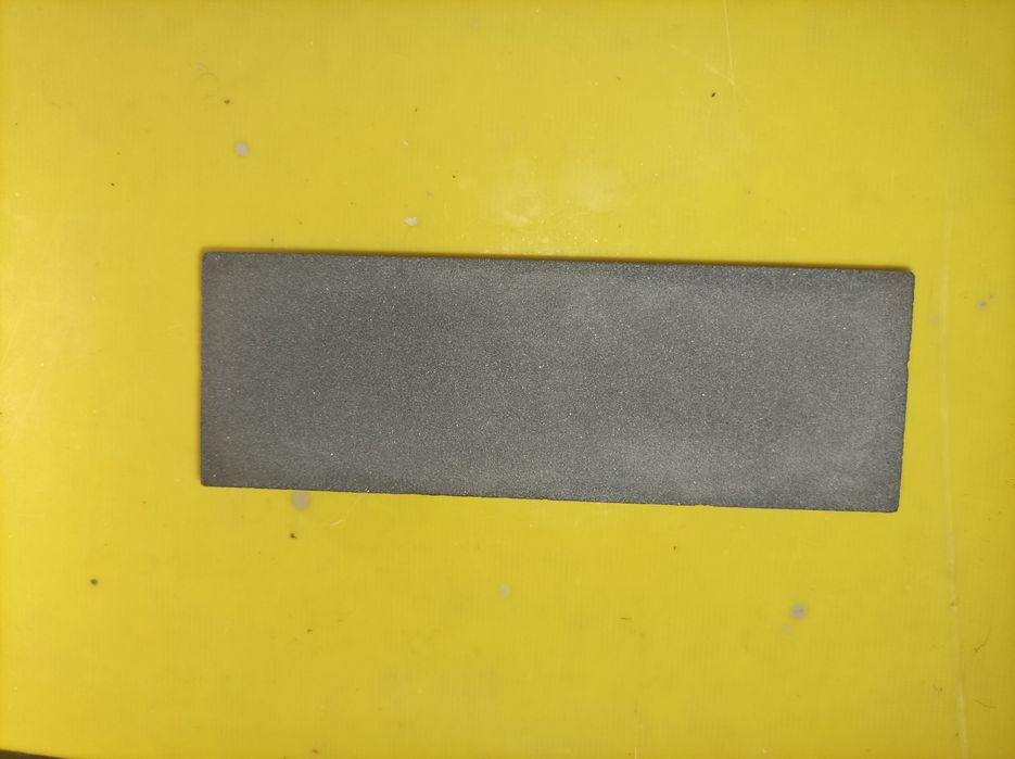 Вінтажний заточний камінь карборунд у дерев’яному боксі