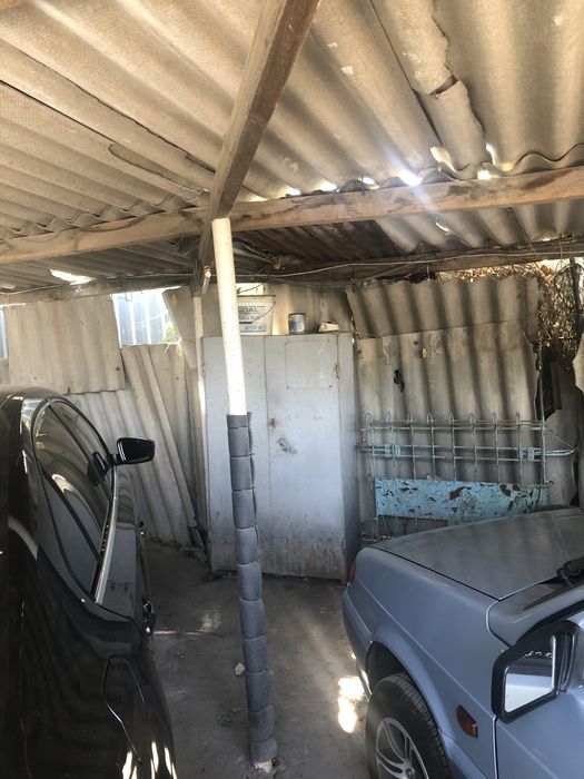 Продам место на крытой автостоянке