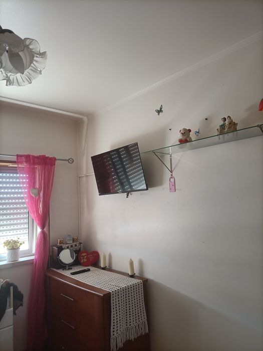 Arrendo T2 Monte da Caparica próximo de Lisboa praias e  Univerdidade