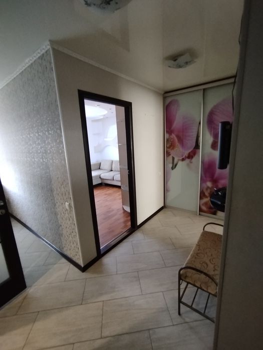 Подобово 2 кім кв р-онСофіївка, Автовокзал