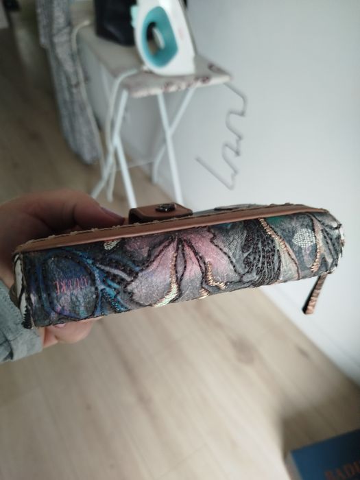 Portfel Anekke średni