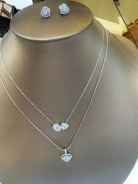 Naszyjnik z diamentami naturalnymi Infinity 0.40 CT