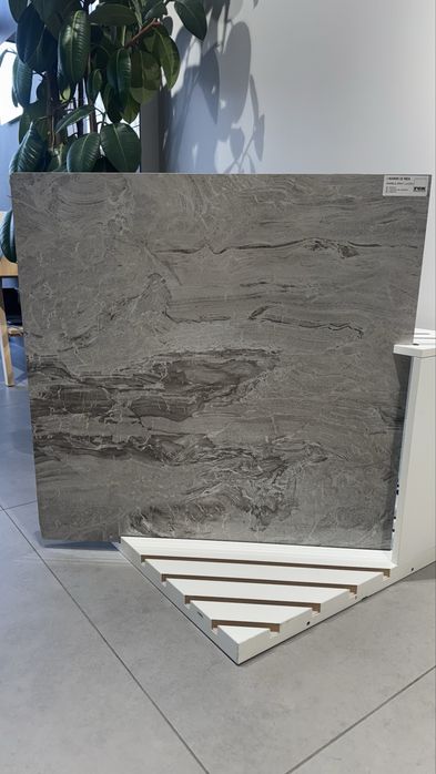 Płytki gresowe polerowane 79x79