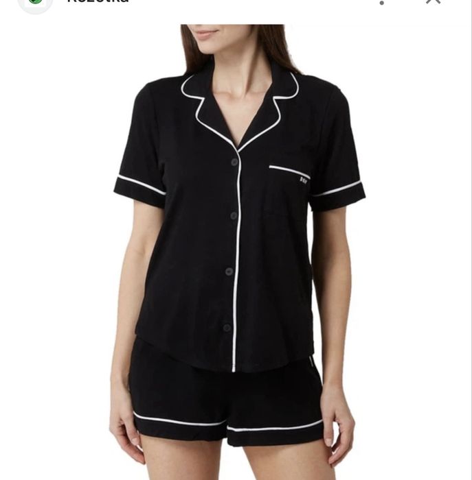 Жіночі піжами під VS