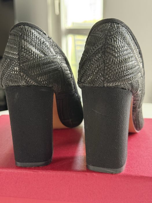 Eleganckie czółenka na obcasie