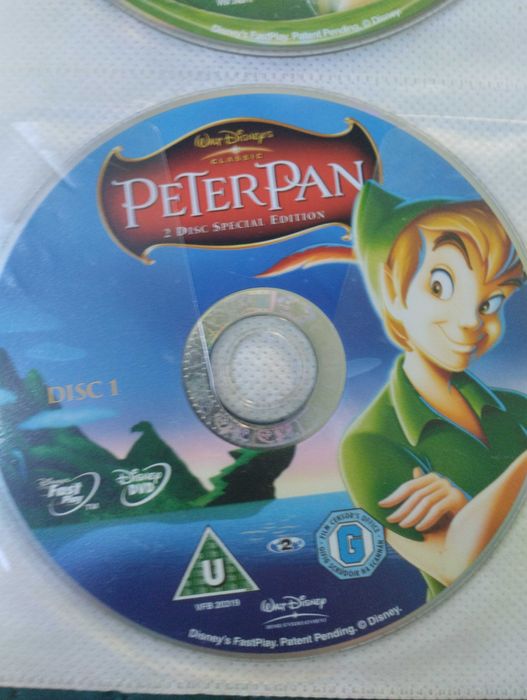 Filmes e jogos em bom estado