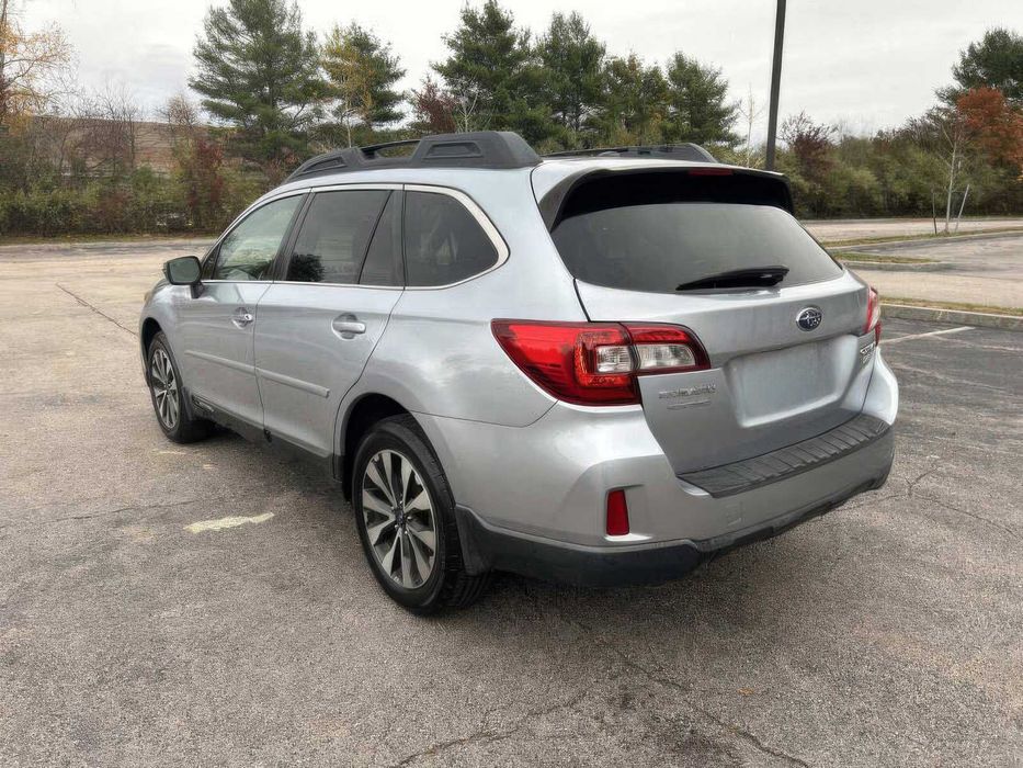 Subaru Outback      2015