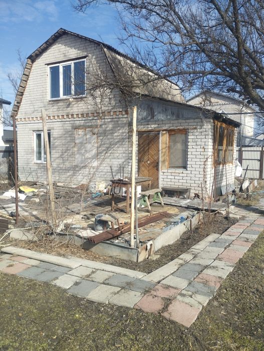 Продам дом -дачу в Новоселовке