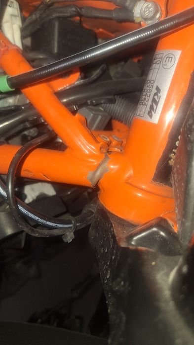 KTM Duke 390 completa