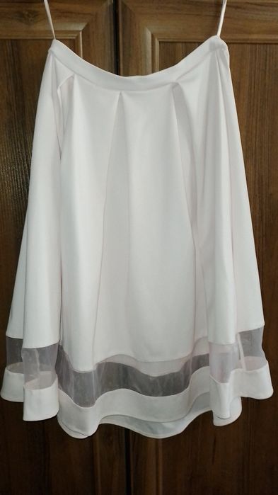 Фірмова пудрова спідниця міді кльош papaya