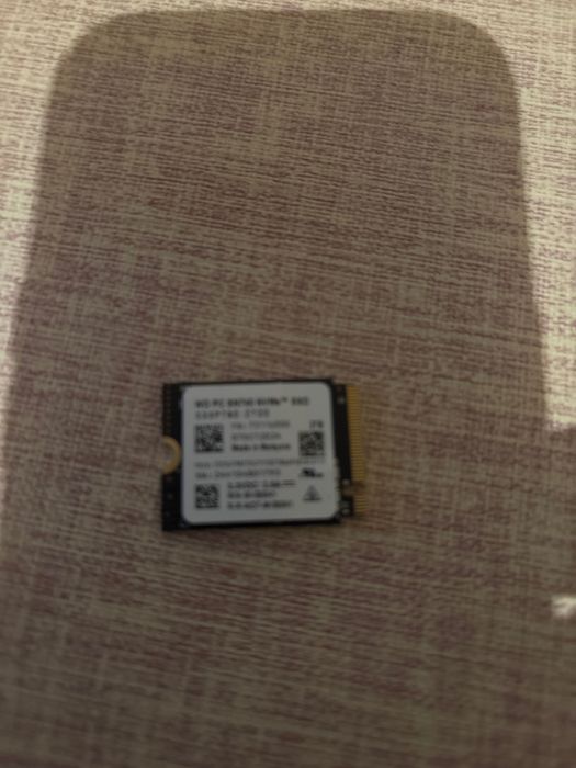 Memória pra comptuador SSD2TB-SN740NVMe 2230, valor 100 euros