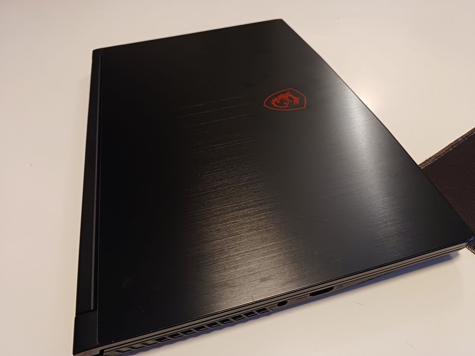 Portátil Gamer msi GF65 thin 9SD