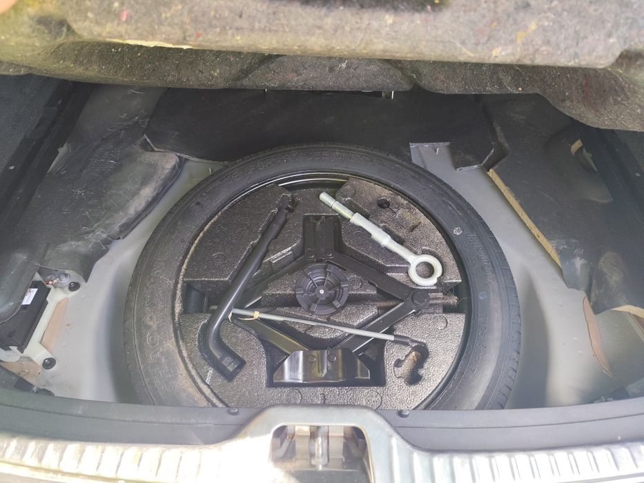 Volvo XC60 2.0 b 243 km 2014 rok 174tkm