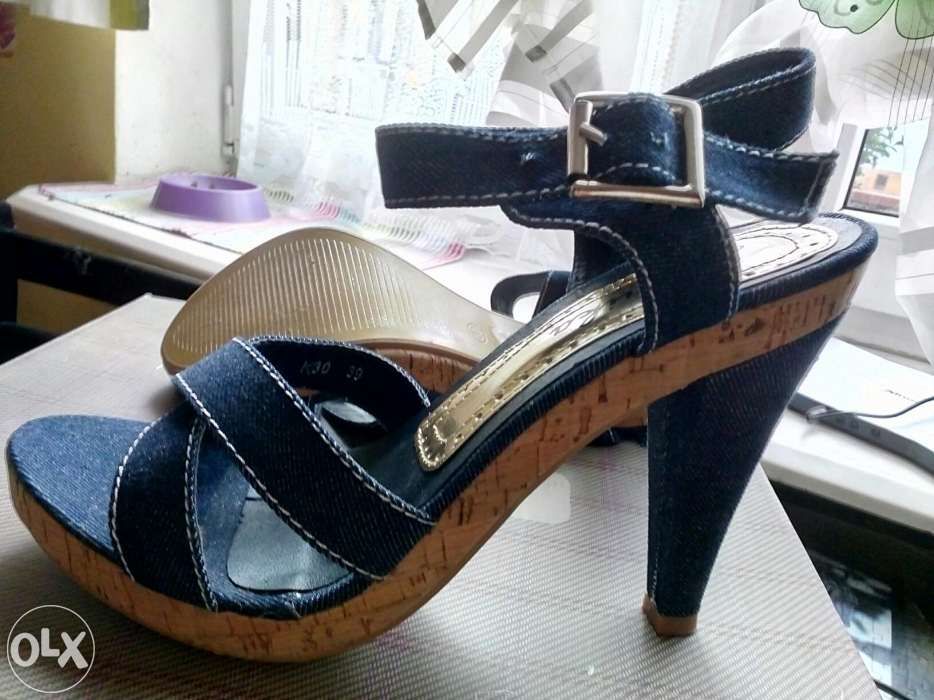 Buty szpilki sandały