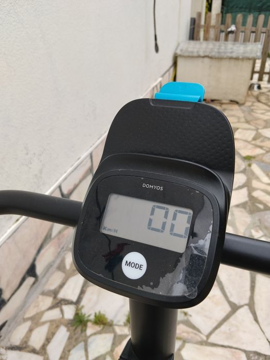 Stationary Bicycle469659648315904003