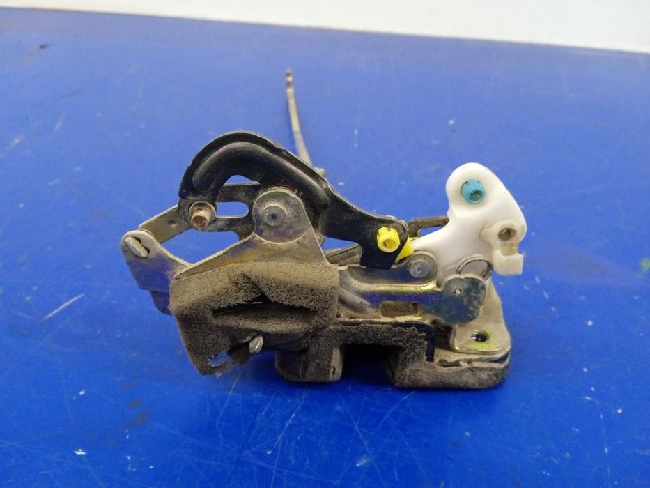 FECHADURA PORTA TRASEIRA DIREITA HYUNDAI ATOS 2001 -G4HC