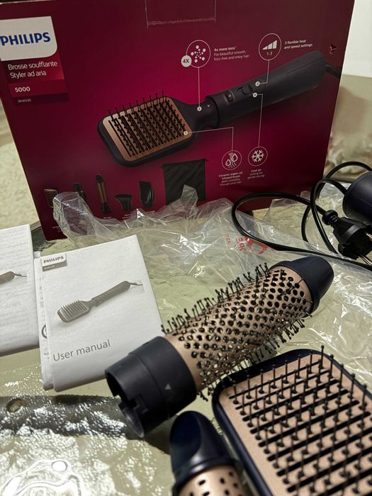 Фен-щітка стайлер Philips 5000 Series BHA530