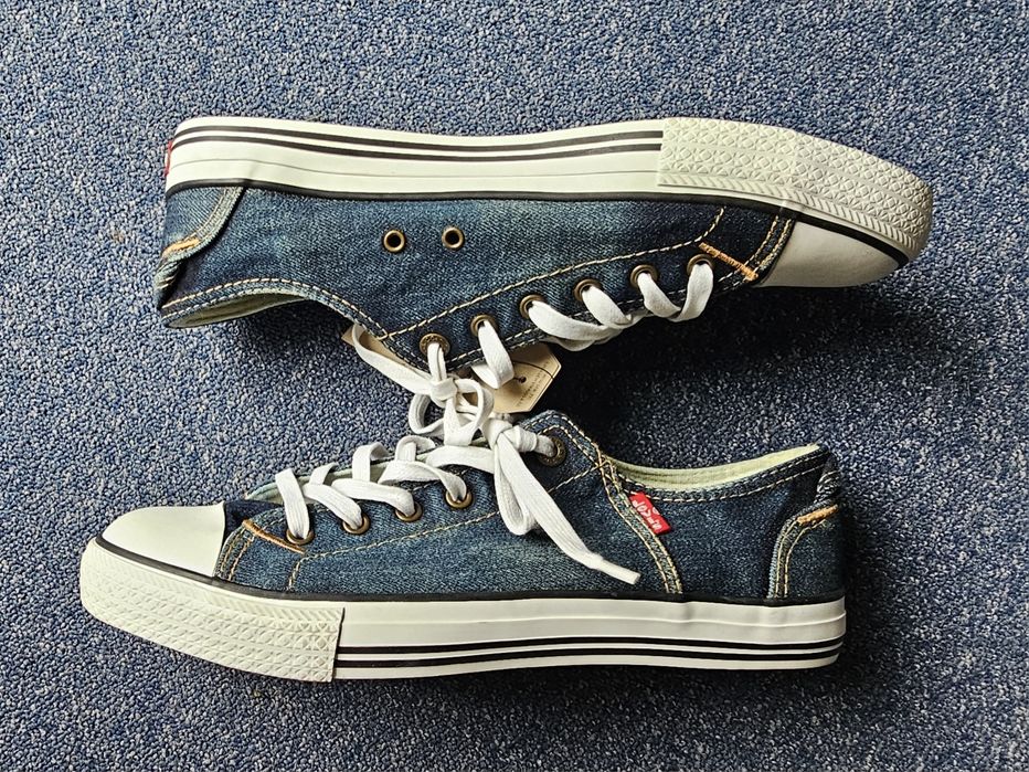 Nowe buty tenisówki trampki Levis 42 dobre na stopę 26.5cm
