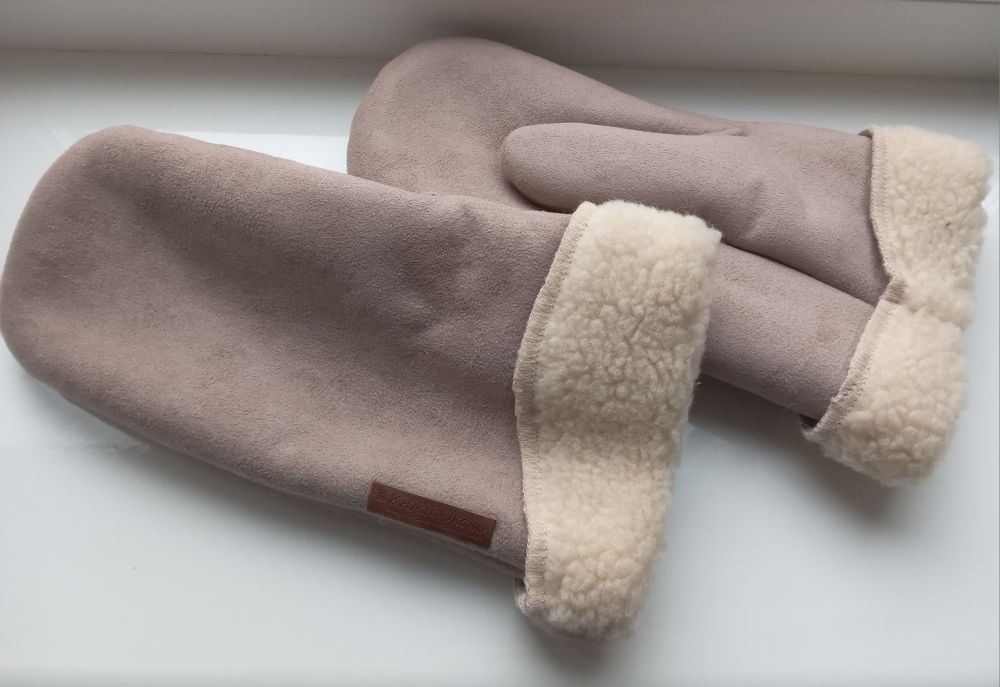 Женские рукавицы. Мужские перчатки.