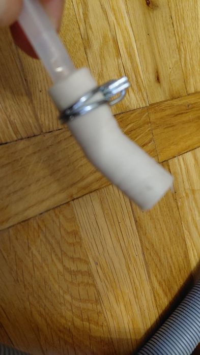 Wąż dopływowy aquastop do zmywarki Beko din48533