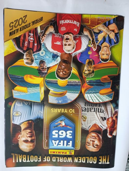 Обмін карток фіфа panini 2025