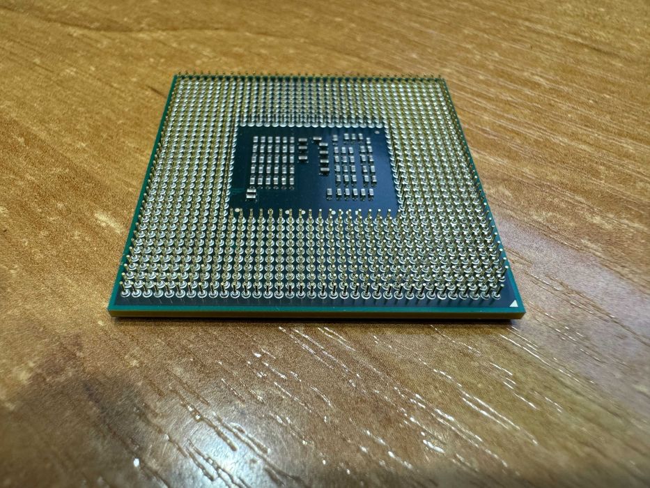 Материнська плата NEW90 LA-5891p + Процесор Intel Pentium P6100