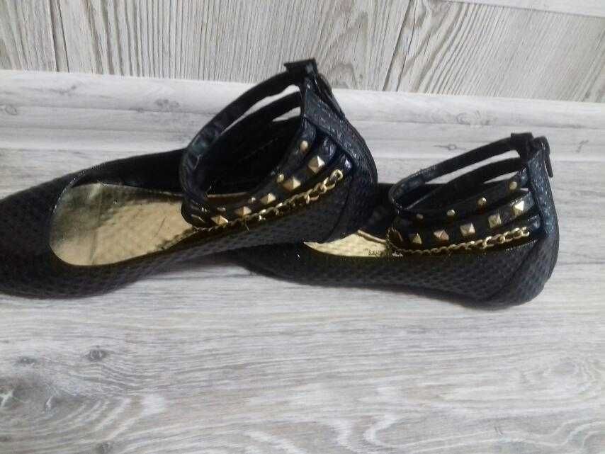 Туфлі для дівчинки, розмір 35