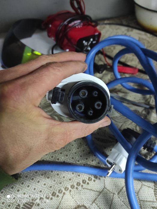 Продам зарядное устройство для Type 1 Hyundai