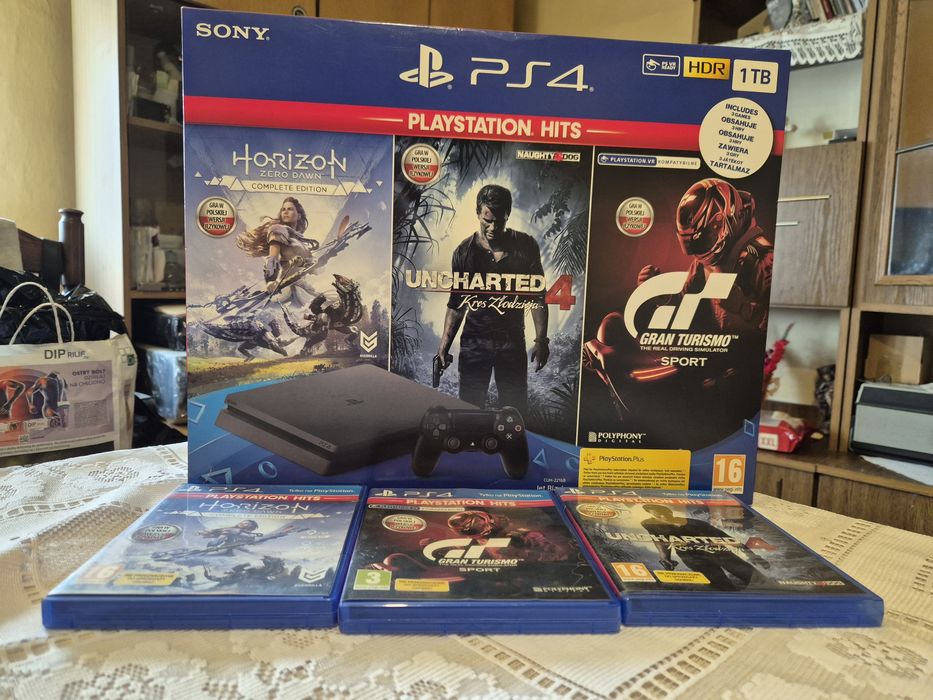 Sony PlayStation Ps4 1tb,2 pady,3 gry,zestaw producenta nowa okazja wy