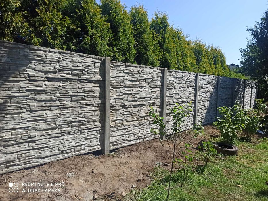 Ogrodzenie betonowe z montażem, szybko i solidnie