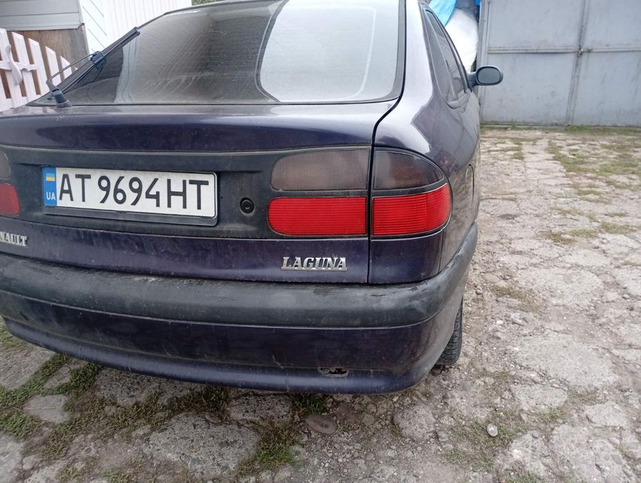 Рено лагуна перша 1,8