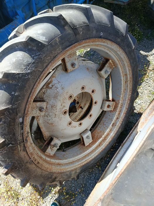 Rondas estreitas para tractor
