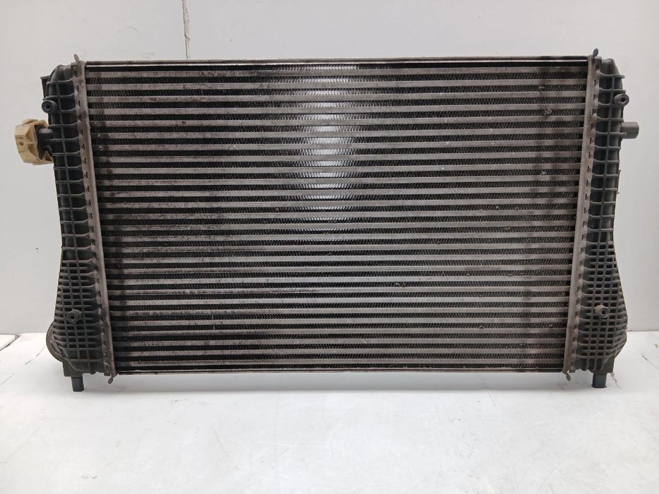 Radiador do intercooler VOLKSWAGEN Tiguan (5N)