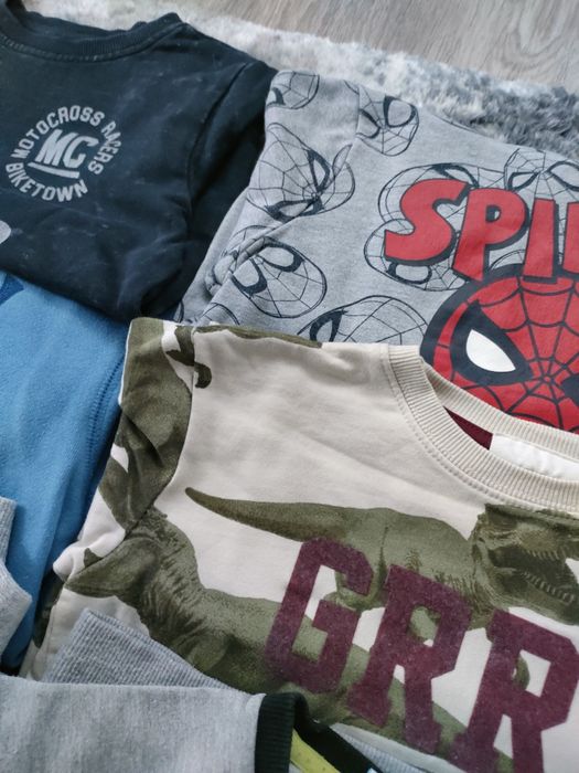 Bluzy dresowe 7szt. Gratis koszula