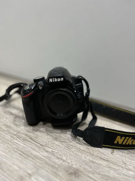 Nikon D3200 + obiektyw 18–70 mm + bogaty zestaw akcesoriów
